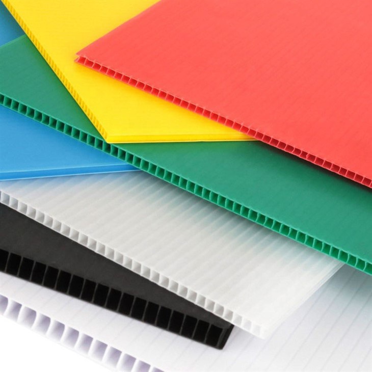 4x8 Waterproof Corrugated Plastic PP Sheet